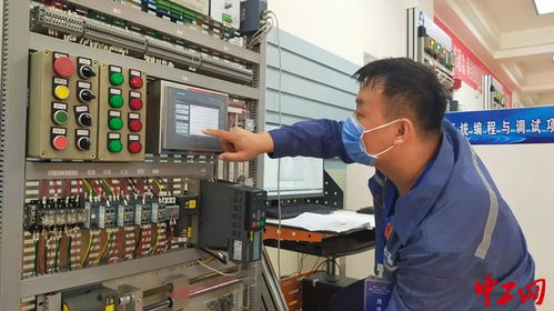 包頭市“工匠杯”電工（企業智能工廠方向）職業技能比賽圓滿落幕 網絡技術賦能產業升級